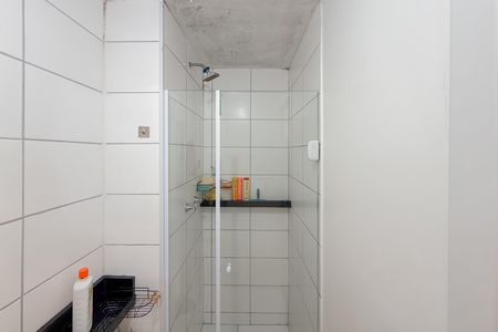 Apartamento à venda com 35m², 2 quartos e sem vaga Apartamento à venda com 35m², 2 quartos e sem vagaBanheiro