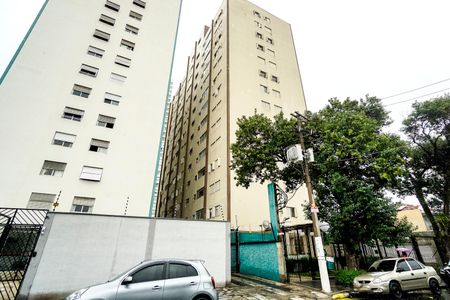 Apartamento para alugar com 72m², 2 quartos e sem vagaFachada