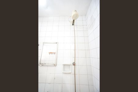 Apartamento para alugar com 72m², 2 quartos e sem vagaChuveiro