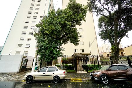 Apartamento para alugar com 72m², 2 quartos e sem vagaFachada