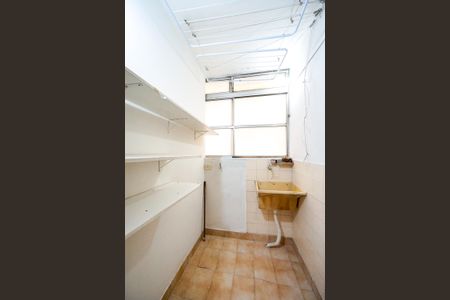 Apartamento para alugar com 72m², 2 quartos e sem vagaÁrea de serviço