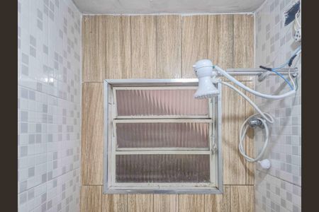 Banheiro de casa para alugar com 1 quarto, 22m² em Vila Gomes, São Paulo