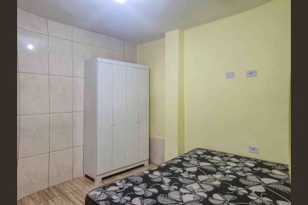 Quarto de casa para alugar com 1 quarto, 22m² em Vila Gomes, São Paulo