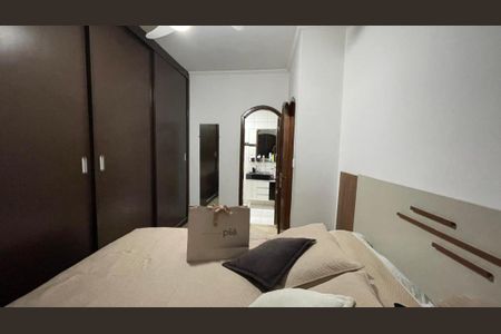 Foto 24 de casa à venda com 3 quartos, 250m² em Jardim dos Camargos, Barueri