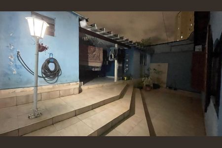 Casa à venda com 250m², 3 quartos e 4 vagas Casa à venda com 250m², 3 quartos e 4 vagasFoto 08