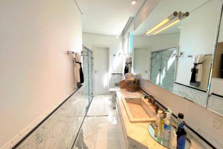 Casa à venda com 700m², 5 quartos e 6 vagas