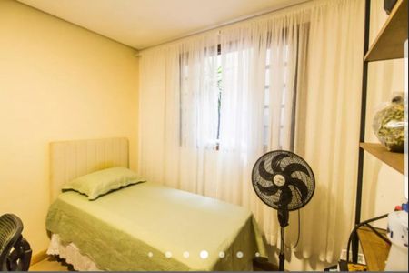 Casa à venda com 200m², 4 quartos e 2 vagasFoto 05