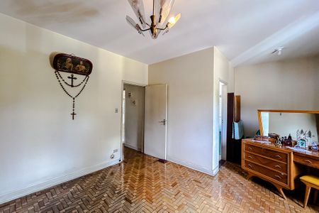 Casa para alugar com 254m², 3 quartos e 5 vagas Casa para alugar com 254m², 3 quartos e 5 vagasQuarto 1 - Suíte