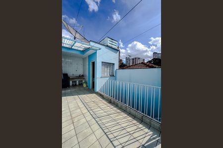 Casa para alugar com 254m², 3 quartos e 5 vagas Casa para alugar com 254m², 3 quartos e 5 vagasÁrea externa