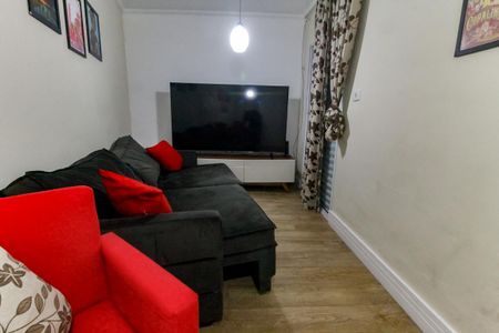 Casa para alugar com 250m², 3 quartos e 2 vagasSala 2 - TV
