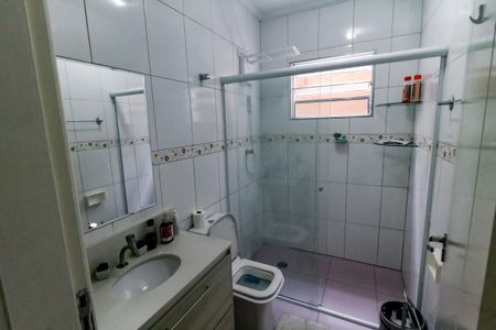 Casa para alugar com 250m², 3 quartos e 2 vagasBanheiro 1