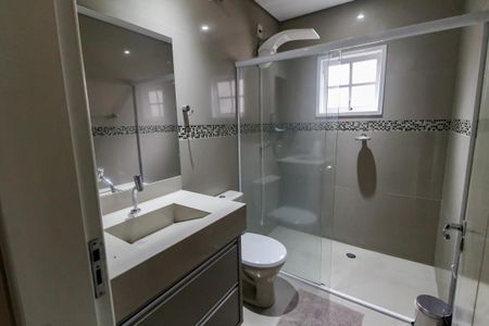 Casa para alugar com 250m², 3 quartos e 2 vagasBanheiro 2