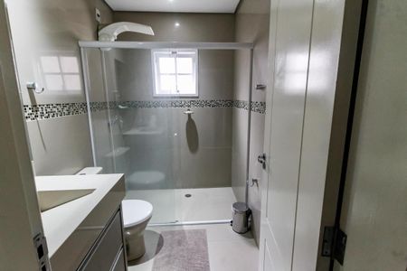 Casa para alugar com 250m², 3 quartos e 2 vagasBanheiro 2