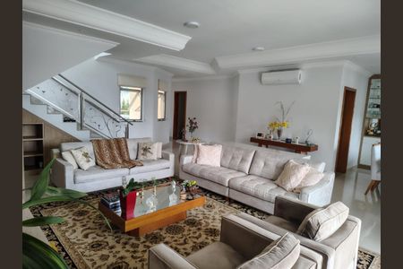 Casa de condomínio à venda com 425m², 3 quartos e 3 vagasFoto 04