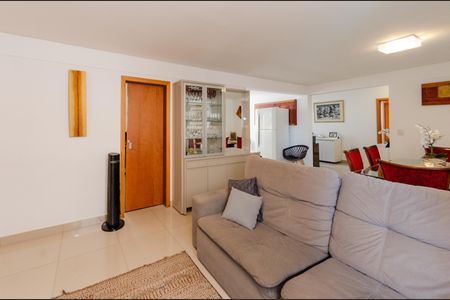 Apartamento à venda com 121m², 3 quartos e 3 vagasSala