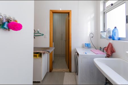 Apartamento à venda com 121m², 3 quartos e 3 vagasÁrea de serviço