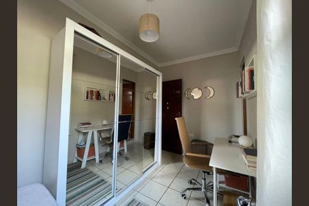 Foto 13 de casa à venda com 3 quartos, 242m² em Vila Barros, Barueri