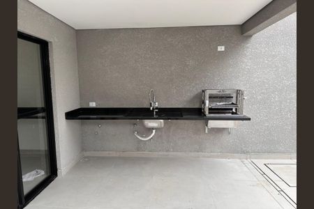 Casa de condomínio à venda com 131m², 3 quartos e 2 vagasFoto 02