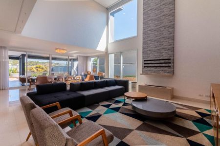 Foto 03 de casa de condomínio à venda com 4 quartos, 520m² em Colinas da Anhanguera, Santana de Parnaíba