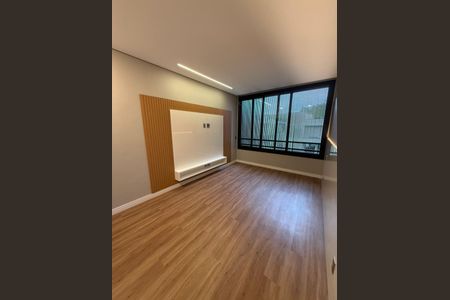 Casa de condomínio à venda com 320m², 4 quartos e 4 vagasFoto 09