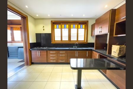 Casa de condomínio à venda com 663m², 5 quartos e 8 vagasFoto 11