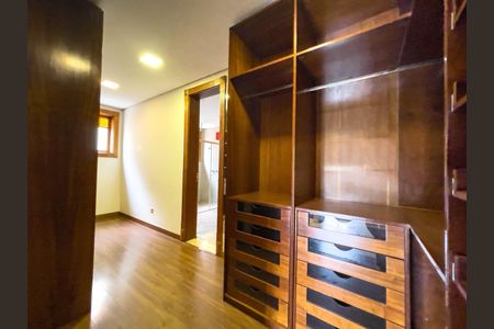 Casa de condomínio à venda com 663m², 5 quartos e 8 vagasFoto 20