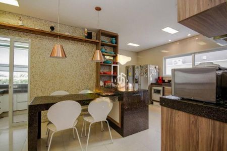 Casa à venda com 4 quartos, 421m² em Residencial Onze (Alphaville), Santana de Parnaíba