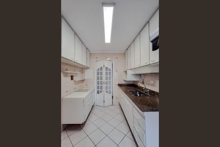 Apartamento à venda com 85m², 3 quartos e 2 vagasCozinha