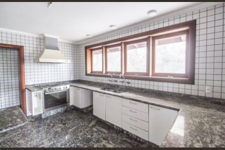 Casa de condomínio à venda com 337m², 4 quartos e 4 vagas Casa de condomínio à venda com 337m², 4 quartos e 4 vagasFoto 17