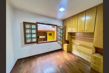 Casa à venda com 195m², 3 quartos e 2 vagas Casa à venda com 195m², 3 quartos e 2 vagasFoto 24