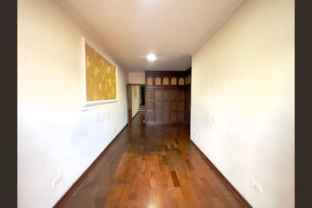 Casa à venda com 195m², 3 quartos e 2 vagas Casa à venda com 195m², 3 quartos e 2 vagasFoto 32