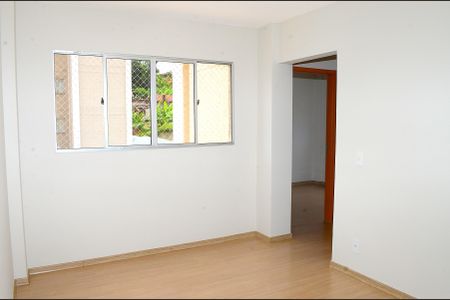 Sala de apartamento à venda com 2 quartos, 49m² em Pousada Santo Antonio, Belo Horizonte