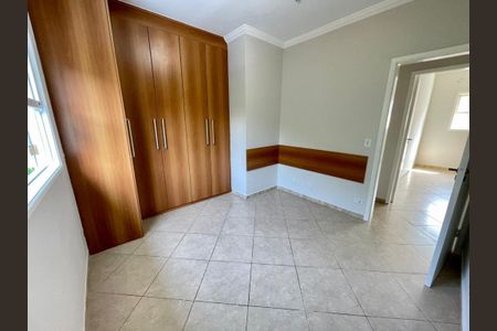 Foto 15 de casa de condomínio à venda com 3 quartos, 91m² em Jardim Tupanci, Barueri