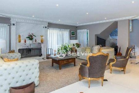 Casa à venda com 5 quartos, 661m² em Tamboré, Santana de Parnaíba