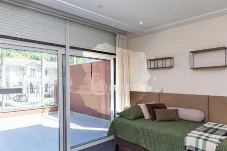 Casa à venda com 5 quartos, 661m² em Tamboré, Santana de Parnaíba