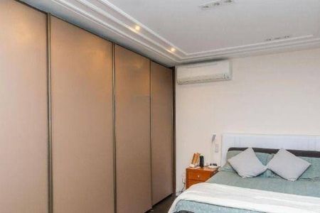 Casa à venda com 5 quartos, 661m² em Tamboré, Santana de Parnaíba