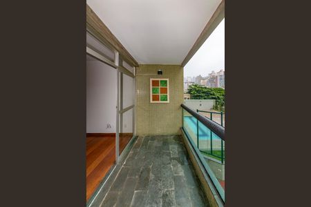 Apartamento à venda com 90m², 3 quartos e 1 vagaVaranda da Sala