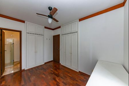 Apartamento à venda com 90m², 3 quartos e 1 vagaSuíte