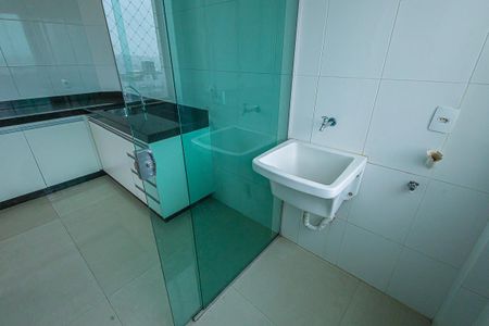 Apartamento à venda com 73m², 3 quartos e 2 vagasarea de serviço