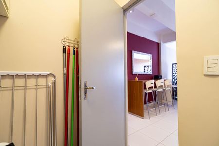 Apartamento à venda com 72m², 1 quarto e sem vaga Apartamento à venda com 72m², 1 quarto e sem vagaÁrea de Serviço