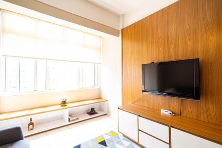Sala de apartamento à venda com 1 quarto, 72m² em Bela Vista, São Paulo