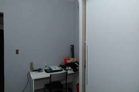 Casa para alugar com 100m², 4 quartos e 2 vagasQuarto 1