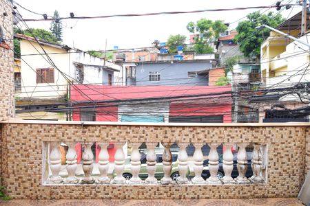 Casa para alugar com 100m², 4 quartos e 2 vagasVaranda