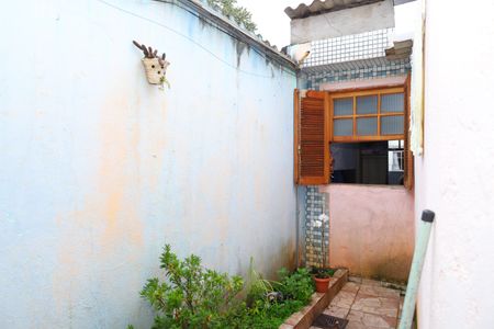 Casa para alugar com 100m², 4 quartos e 2 vagasQuintal