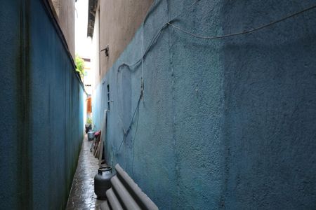 Casa para alugar com 100m², 4 quartos e 2 vagasCorredor