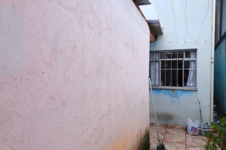 Casa para alugar com 100m², 4 quartos e 2 vagasQuintal