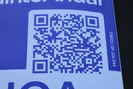 Casa para alugar com 100m², 4 quartos e 2 vagasPlaca instalada no portão do imóvel - Código da placa: LDNB-689