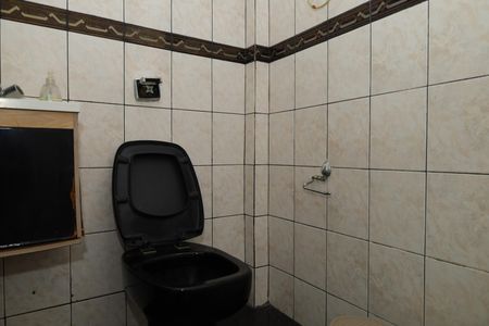 Casa para alugar com 100m², 4 quartos e 2 vagasBanheiro 1