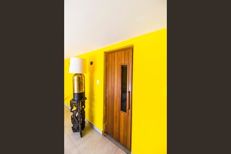 Casa de condomínio à venda com 700m², 4 quartos e 4 vagas Casa de condomínio à venda com 700m², 4 quartos e 4 vagasSaúna