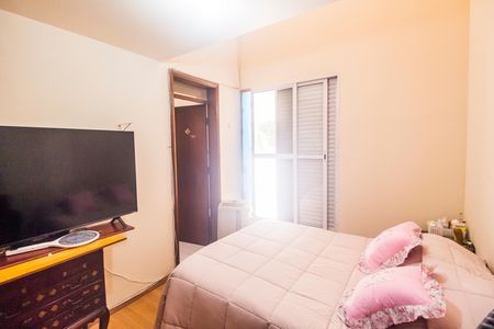 Casa de condomínio à venda com 700m², 4 quartos e 4 vagas Casa de condomínio à venda com 700m², 4 quartos e 4 vagasSuíte 3